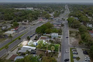 324 N Orange St, New Smyrna Beach, FL 32168 - Photo 3