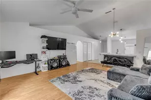 1210 July Cir, Deltona, FL 32738 - Photo 7