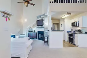 4214 Sun Village Ct, New Smyrna Beach, FL 32169 - Photo 9