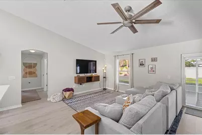 342 Mariners Gate Drive, Edgewater, FL 32141 - Photo 15