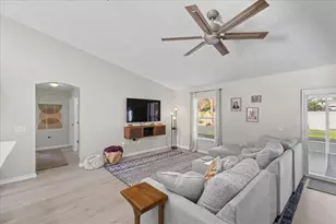 342 Mariners Gate Dr, Edgewater, FL 32141 - Photo 15