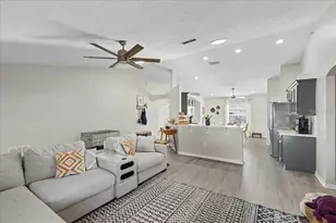 342 Mariners Gate Dr, Edgewater, FL 32141 - Photo 19