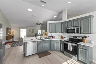 342 Mariners Gate Dr, Edgewater, FL 32141 - Photo 11