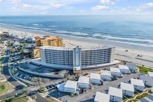 601 N Atlantic Ave, New Smyrna Beach, FL 32169 - Photo 1