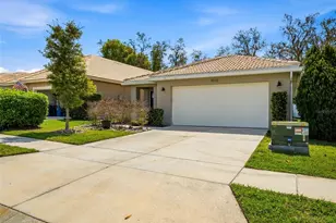 9035 St Andrews Way, Mount Dora, FL 32757 - Photo 3