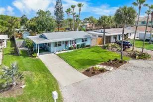 702 Ocean Ave, New Smyrna Beach, FL 32169 - Photo 13