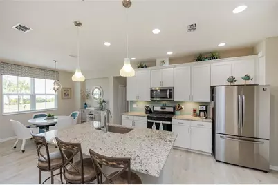 572 Landshark Boulevard, Daytona Beach, FL 32124 - Photo 5