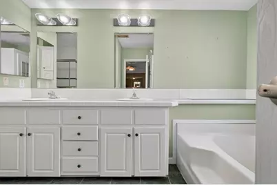 332 Marsh Landing Loop, Oak Hill, FL 32759 - Photo 15