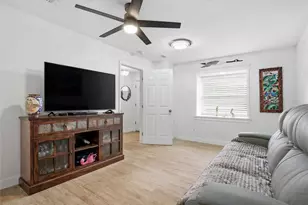 1004 W 7th St, New Smyrna Beach, FL 32168 - Photo 21