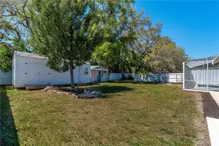 816 S Myrtle Ave, New Smyrna Beach, FL 32168 - Photo 5