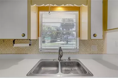797 E 9th Avenue, New Smyrna Beach, FL 32169 - Photo 21