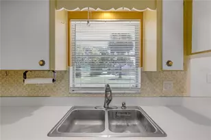 797 E 9th Ave, New Smyrna Beach, FL 32169 - Photo 21