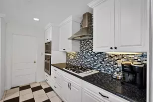 2538 Coral Way W, Daytona Beach, FL 32118 - Photo 9