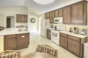 1923 Travelers Palm Dr, Edgewater, FL 32141 - Photo 9