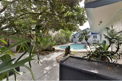 314 Due East Street, New Smyrna Beach, FL 32169 - Photo 39