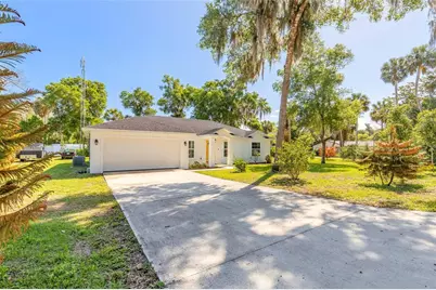 365 Alcazar Avenue, De Leon Springs, FL 32130 - Photo 3
