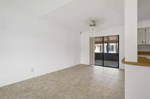 808 E 1st Ave, New Smyrna Beach, FL 32169 - Photo 9