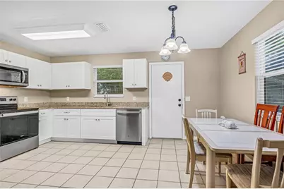 240 Newcomb Street, New Smyrna Beach, FL 32168 - Photo 9