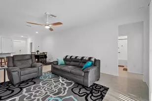 2607 Hoptree Ln, Edgewater, FL 32141 - Photo 3