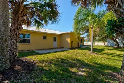 712-714 Oakwood Avenue, New Smyrna Beach, FL 32169 - Photo 23