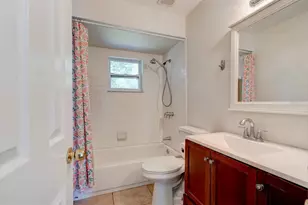 712-714 Oakwood Ave, New Smyrna Beach, FL 32169 - Photo 9