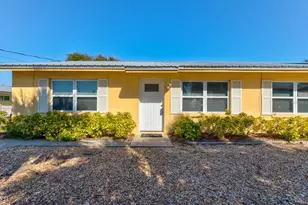 712-714 Oakwood Ave, New Smyrna Beach, FL 32169 - Photo 3