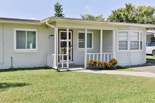 480 Carolyn St, New Smyrna Beach, FL 32168 - Photo 1