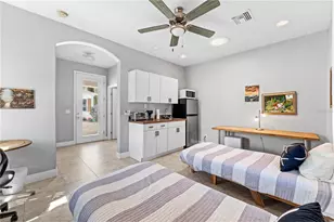 827 E 26th Ave, New Smyrna Beach, FL 32169 - Photo 33