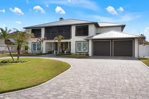 1214 Commodore Dr, New Smyrna Beach, FL 32168 - Photo 3
