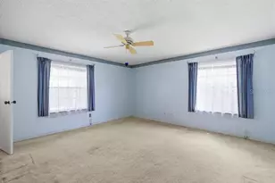 33 Sandra Cir, New Smyrna Beach, FL 32168 - Photo 7