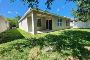 184 Fishermans Cove Dr, Edgewater, FL 32141 - Photo 3
