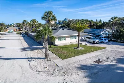 900 E 1st Avenue, New Smyrna Beach, FL 32169 - Photo 7