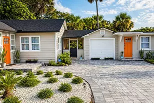 200 S Pine St, New Smyrna Beach, FL 32169 - Photo 15