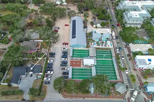 200 S Pine St, New Smyrna Beach, FL 32169 - Photo 1