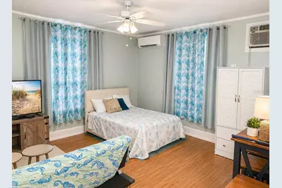 200 S Pine Street, New Smyrna Beach, FL 32169 - Photo 11