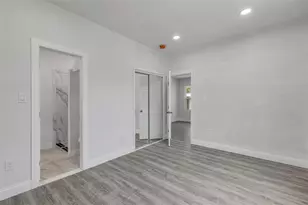 205 N Wild Olive Ave, Daytona Beach, FL 32118 - Photo 19
