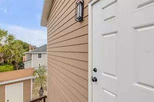 205 N Wild Olive Ave, Daytona Beach, FL 32118 - Photo 51