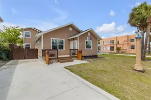 205 N Wild Olive Ave, Daytona Beach, FL 32118 - Photo 3