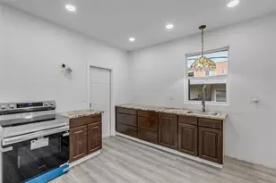 205 N Wild Olive Ave, Daytona Beach, FL 32118 - Photo 15