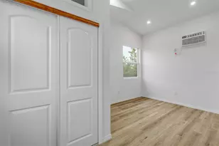 205 N Wild Olive Ave, Daytona Beach, FL 32118 - Photo 47