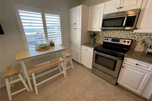 573 N Atlantic Ave, New Smyrna Beach, FL 32169 - Photo 7