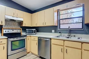 1302 Bond St, Edgewater, FL 32132 - Photo 13