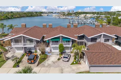 121 Lagoon Court, New Smyrna Beach, FL 32169 - Photo 1