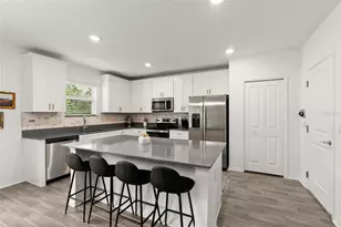 2516 Hoptree Ln, Edgewater, FL 32141 - Photo 11