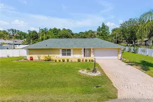 1529 Sabal Palm Dr, Edgewater, FL 32132 - Photo 3