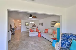 127 Lake Fairgreen Cir, New Smyrna Beach, FL 32168 - Photo 5