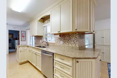 4605 Saxon Drive, New Smyrna Beach, FL 32169 - Photo 11