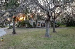 821 Highpoint Dr, Port Orange, FL 32127 - Photo 35