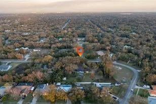 821 Highpoint Dr, Port Orange, FL 32127 - Photo 27