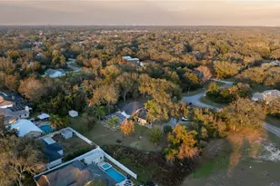 821 Highpoint Dr, Port Orange, FL 32127 - Photo 31